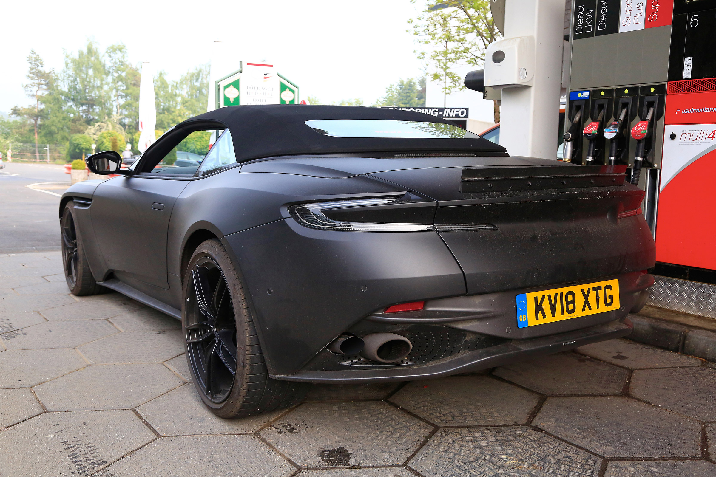 Aston Martin DBS Volante - rear