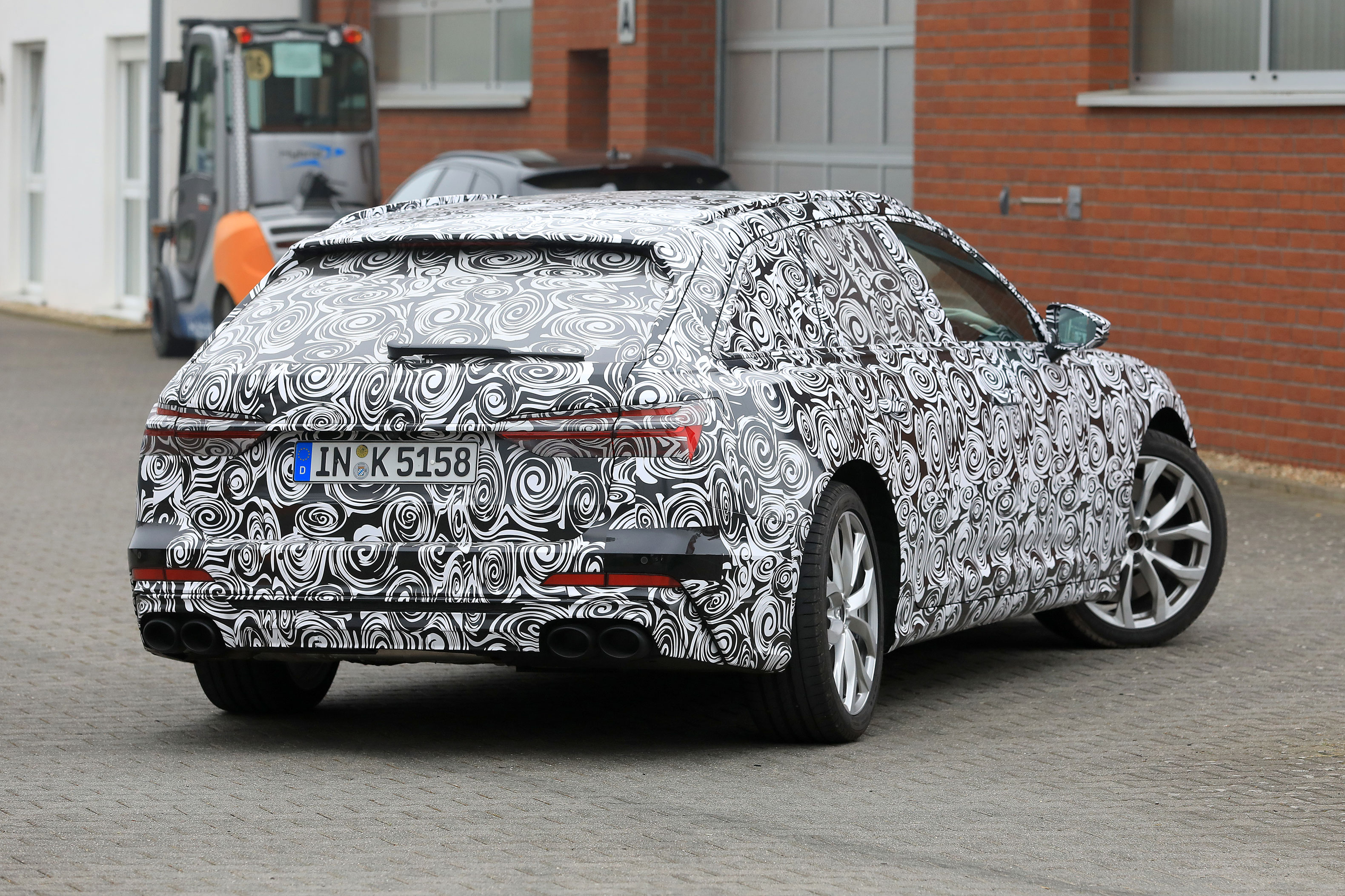 2019 Audi S6 Avant - Rear