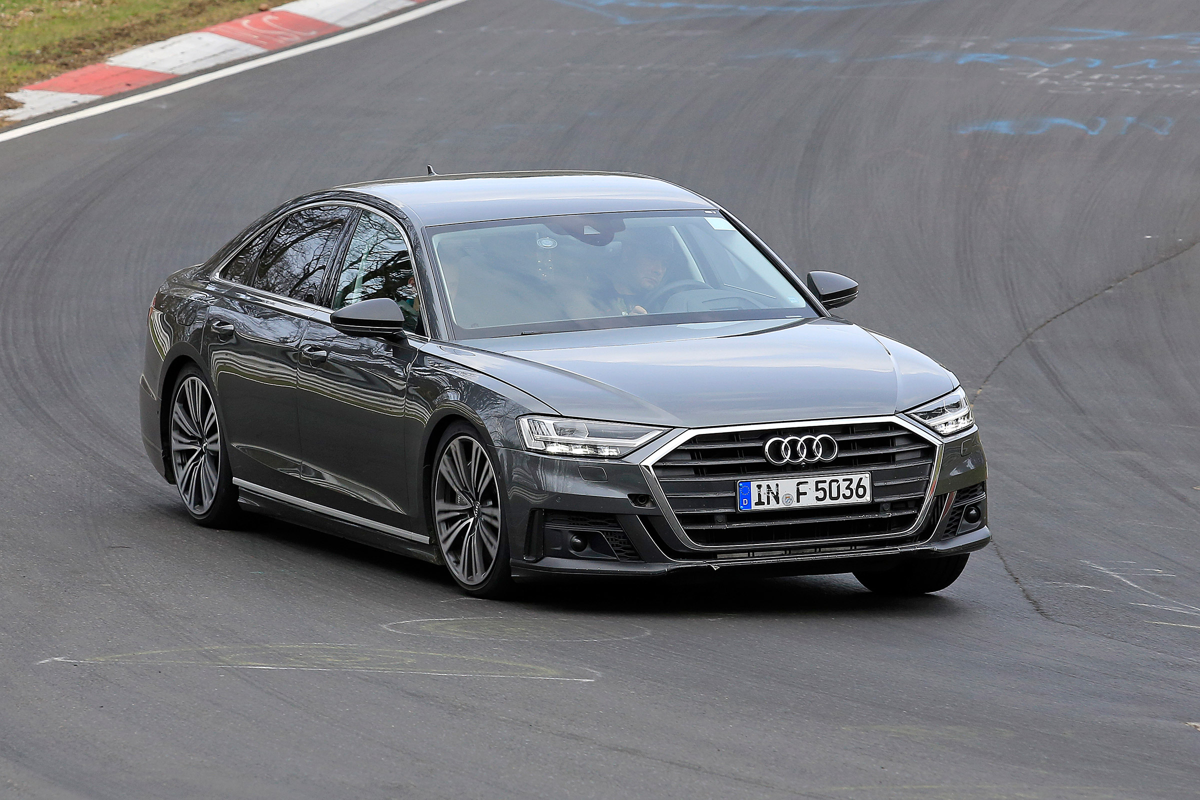 Audi S8 prototype - turning