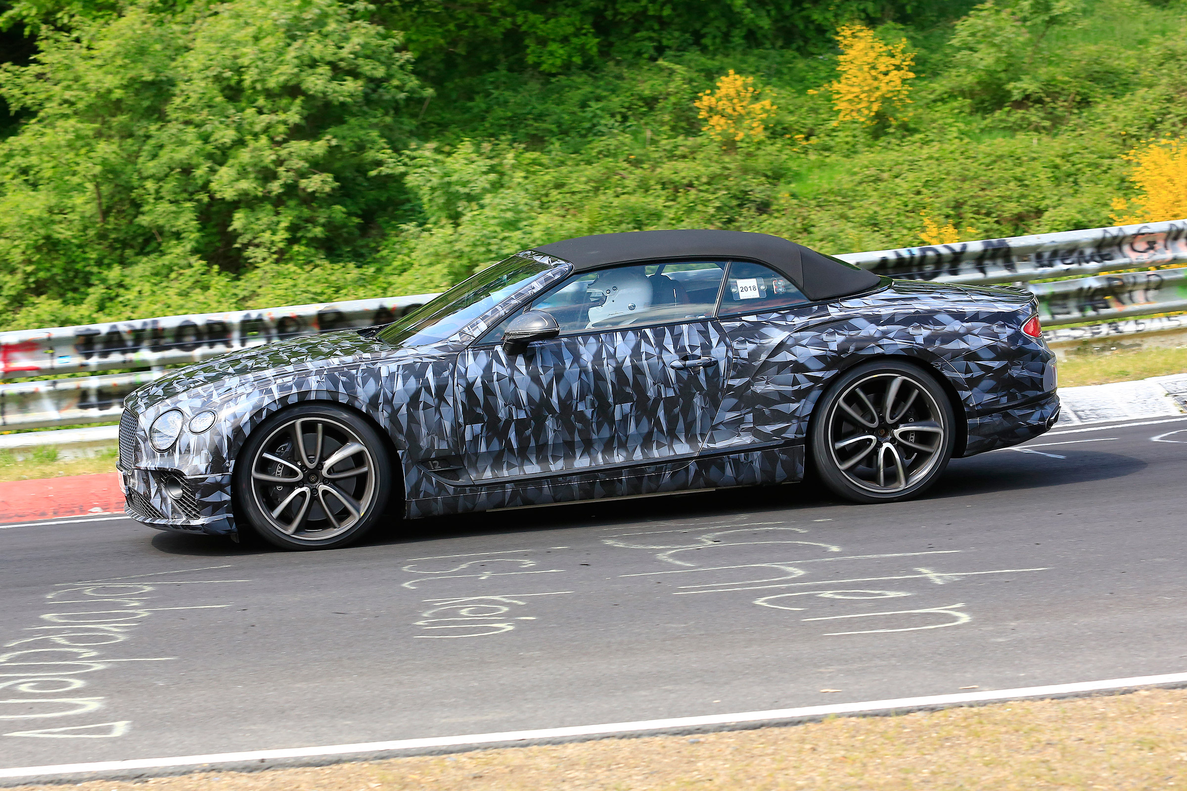 Bentley Continental GT C spy 2018 - side