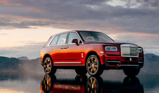 Rolls Royce Cullinan - front