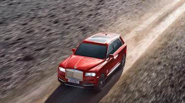Rolls Royce Cullinan - front