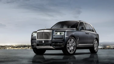 Rolls Royce Cullinan - front