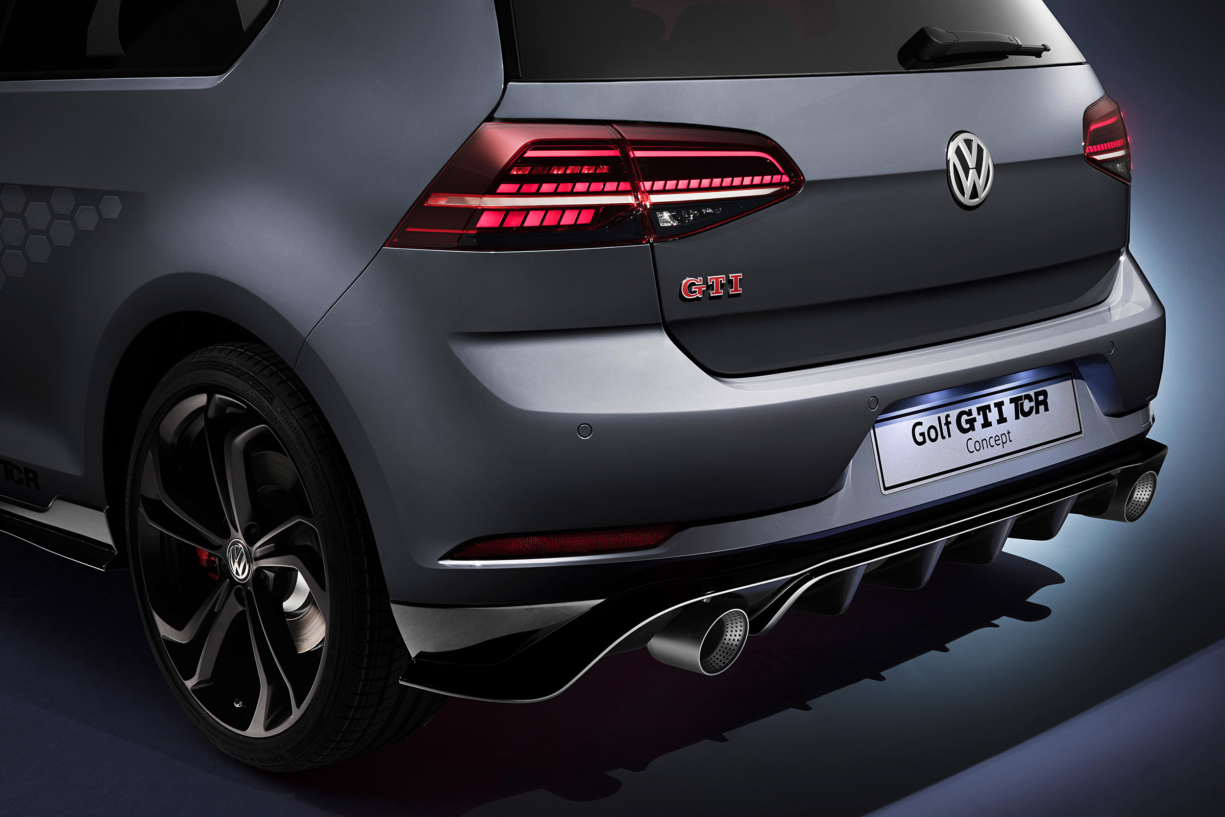 Volkswagen Golf GTI TCR Concept - rear