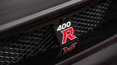 Nissan Nismo 400R – front grille