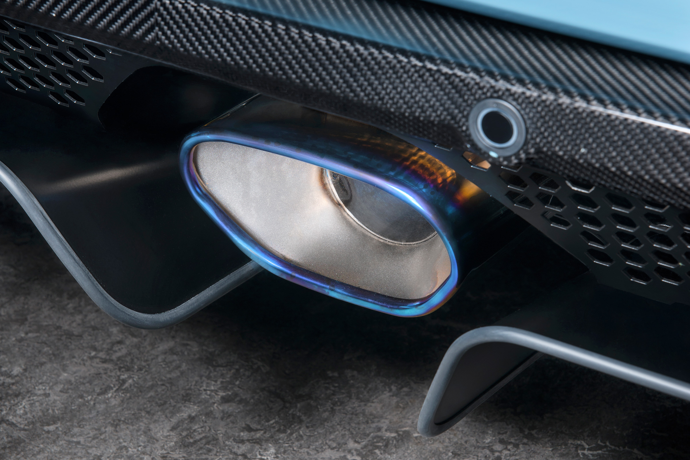 Lotus Exige 410 Sport – exhaust 
