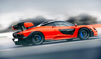McLaren Senna at silverstone - profile