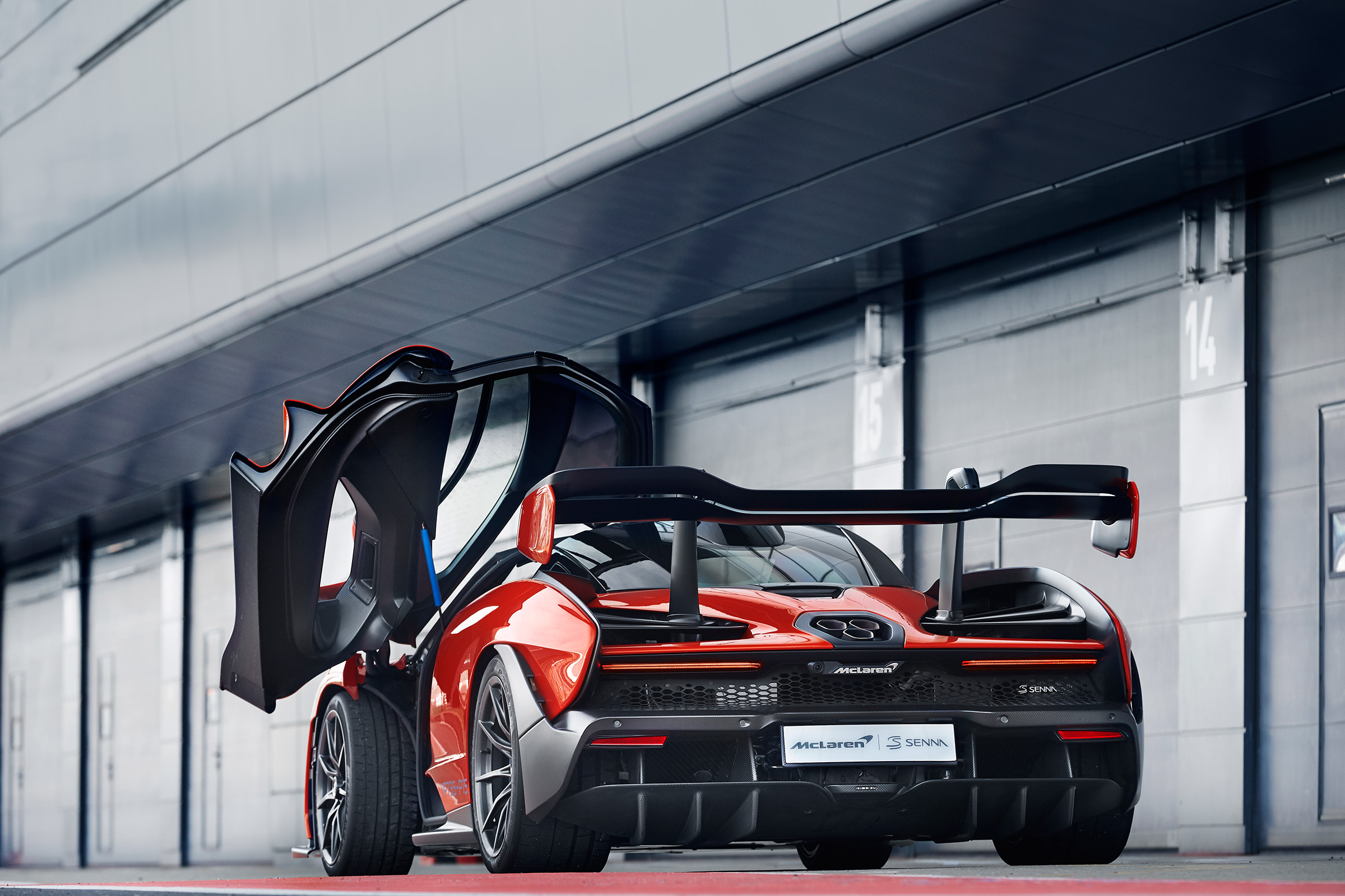 McLaren Senna at silverstone - rear