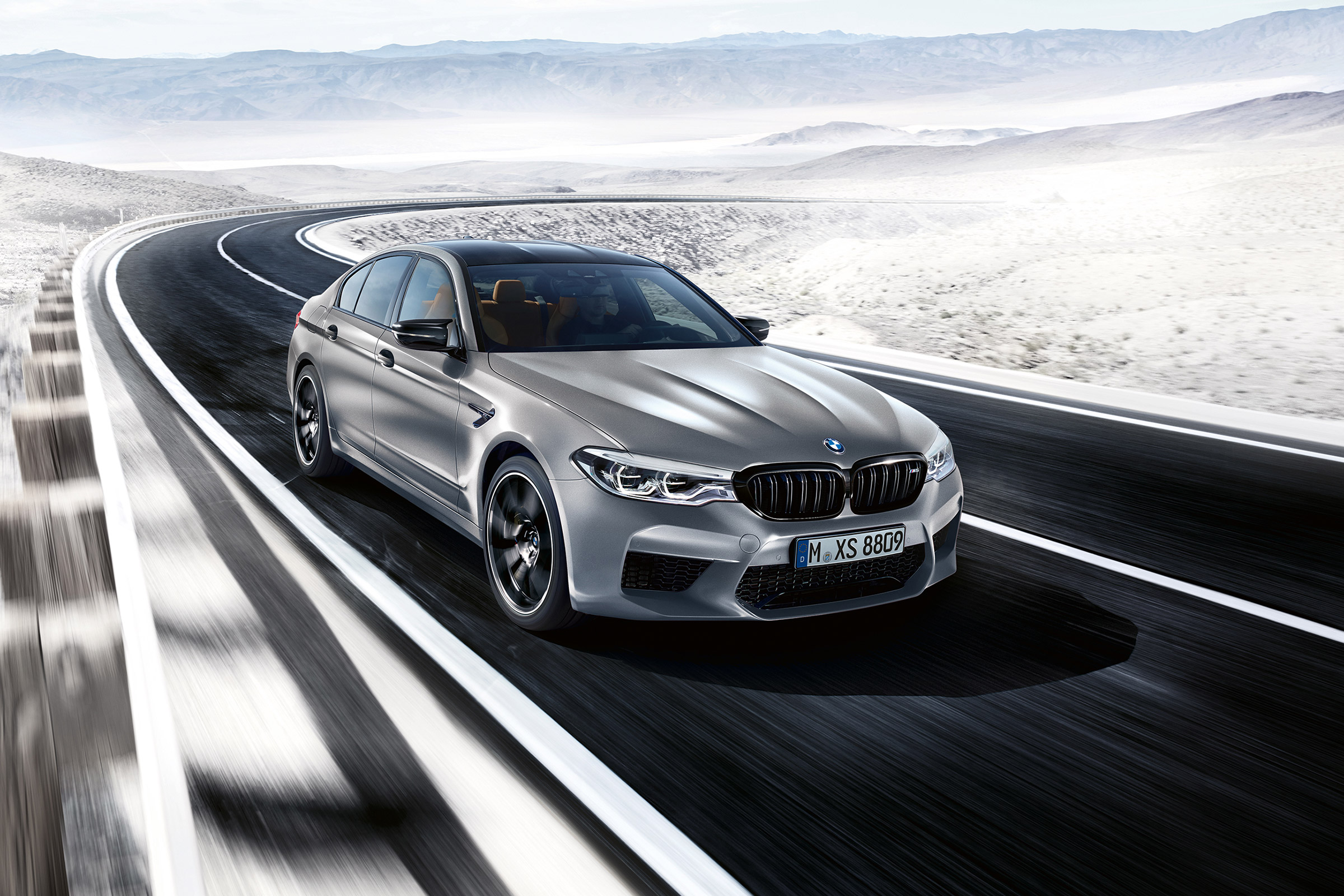 BMW M5 Competition - driving