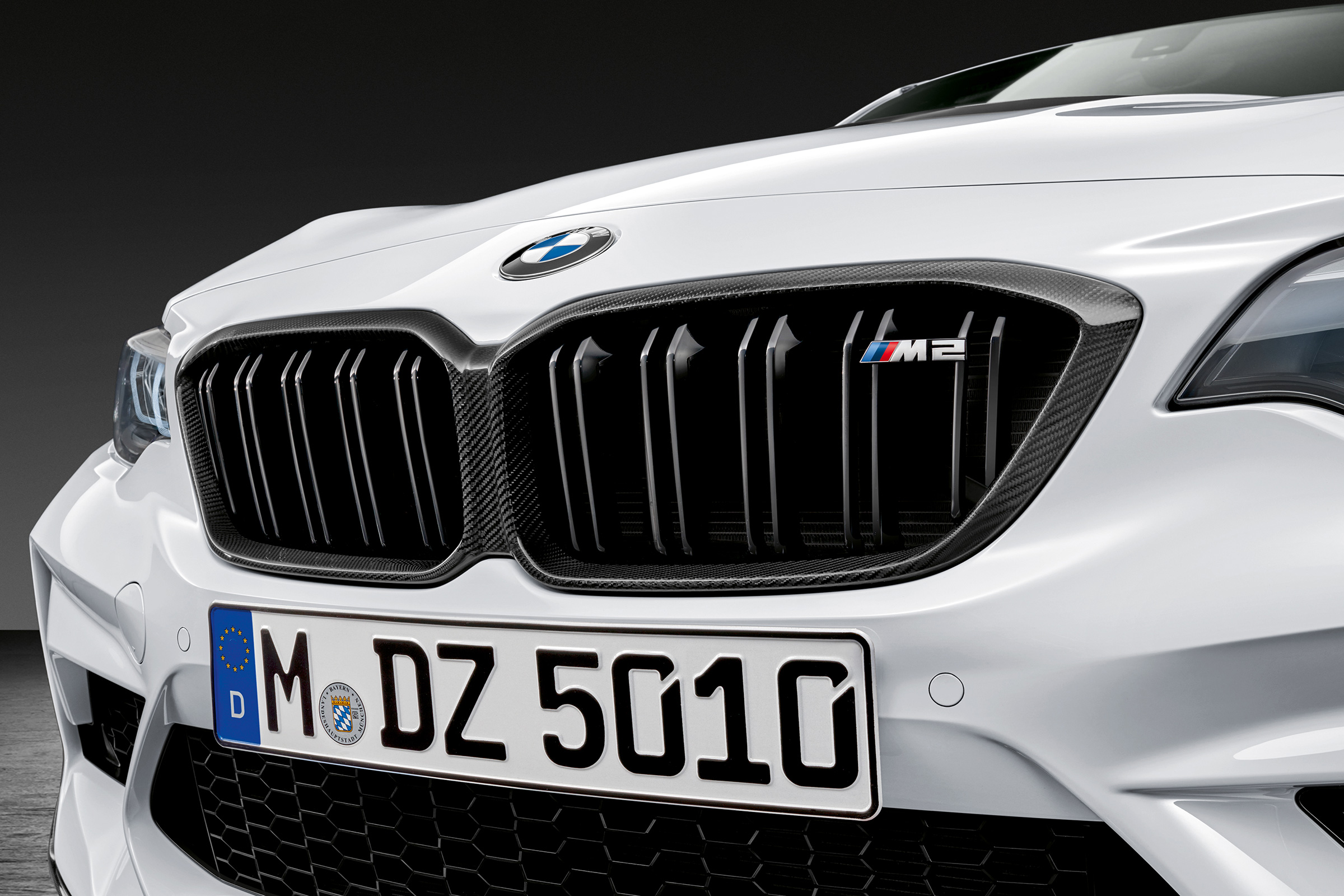BMW M2 Competition M performance Parts – carbon kidney grille