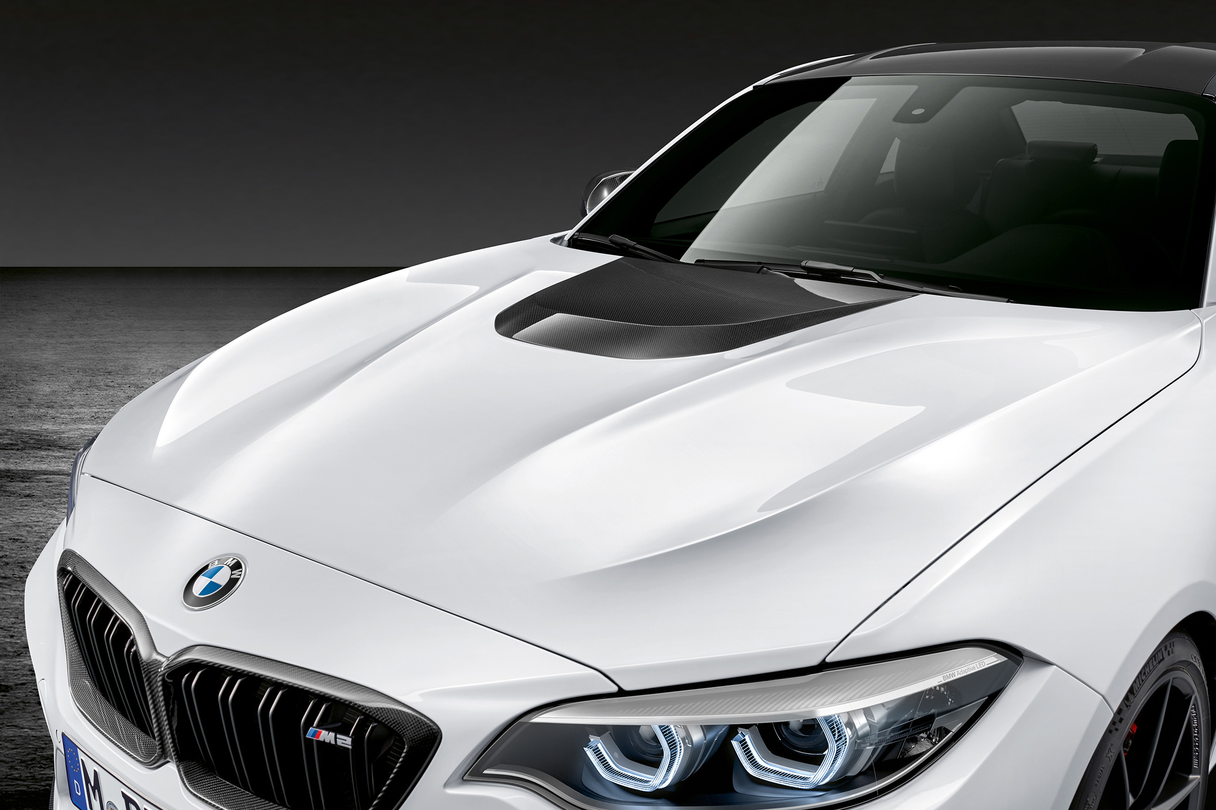 BMW M2 Competition M performance Parts – bonnet