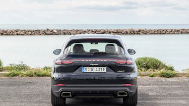 Porsche Cayenne E-Hybrid – rear