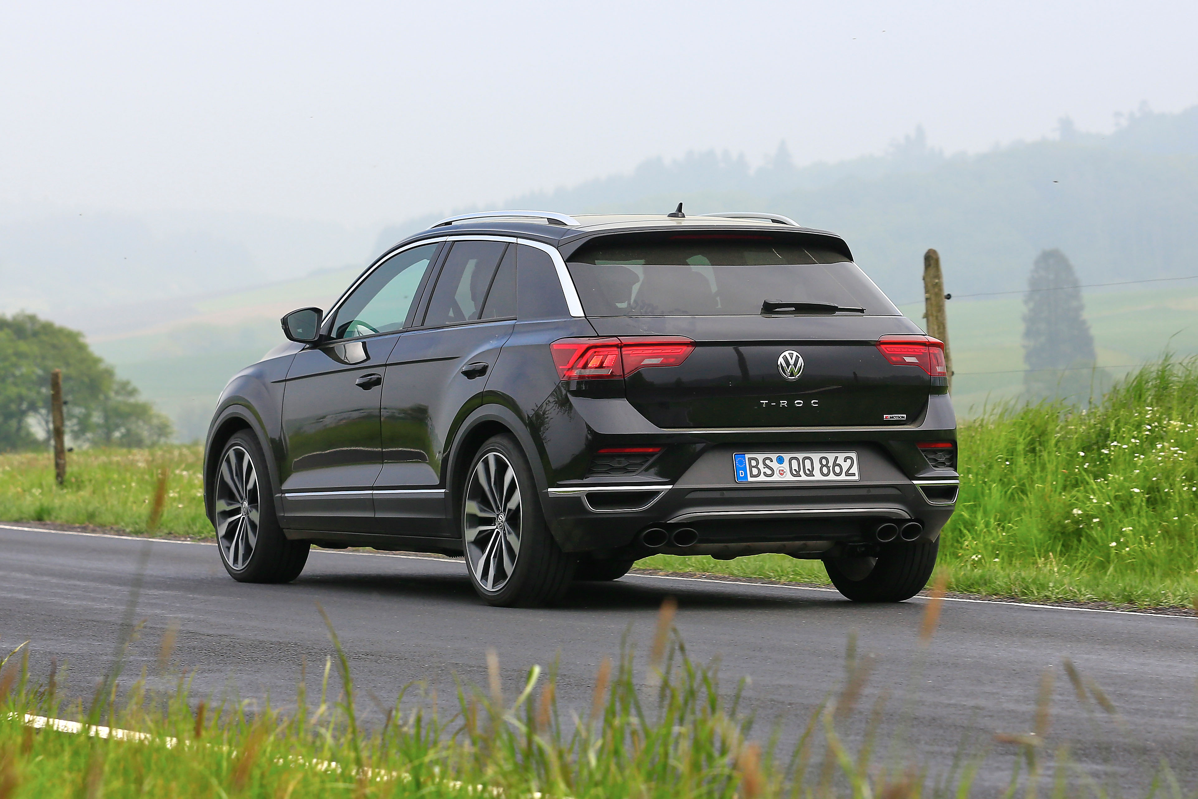 VW T-Roc R – rear