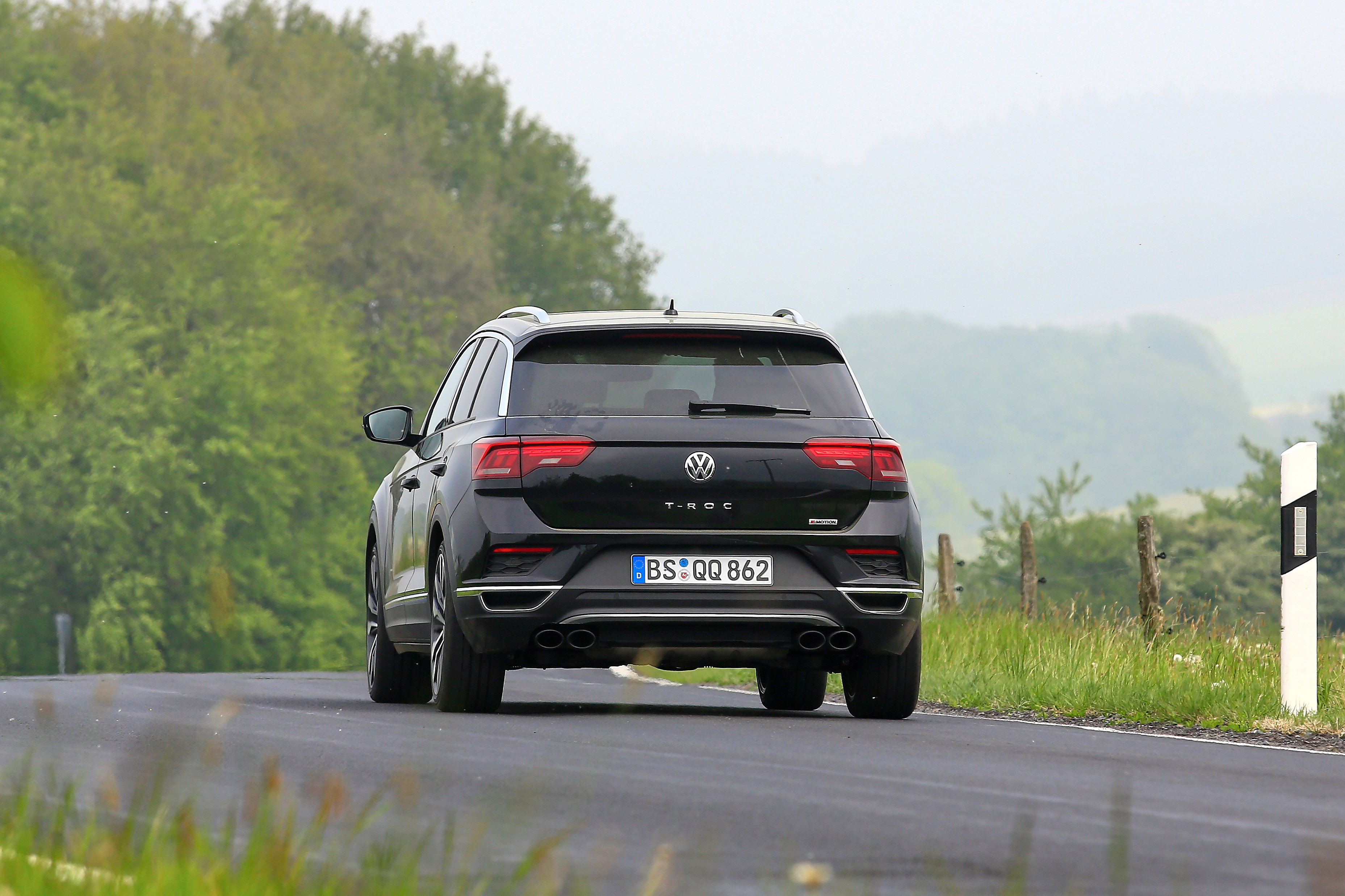 VW T-Roc R – rear