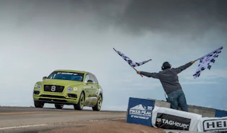 Bentley Bentayga Pikes Peaks