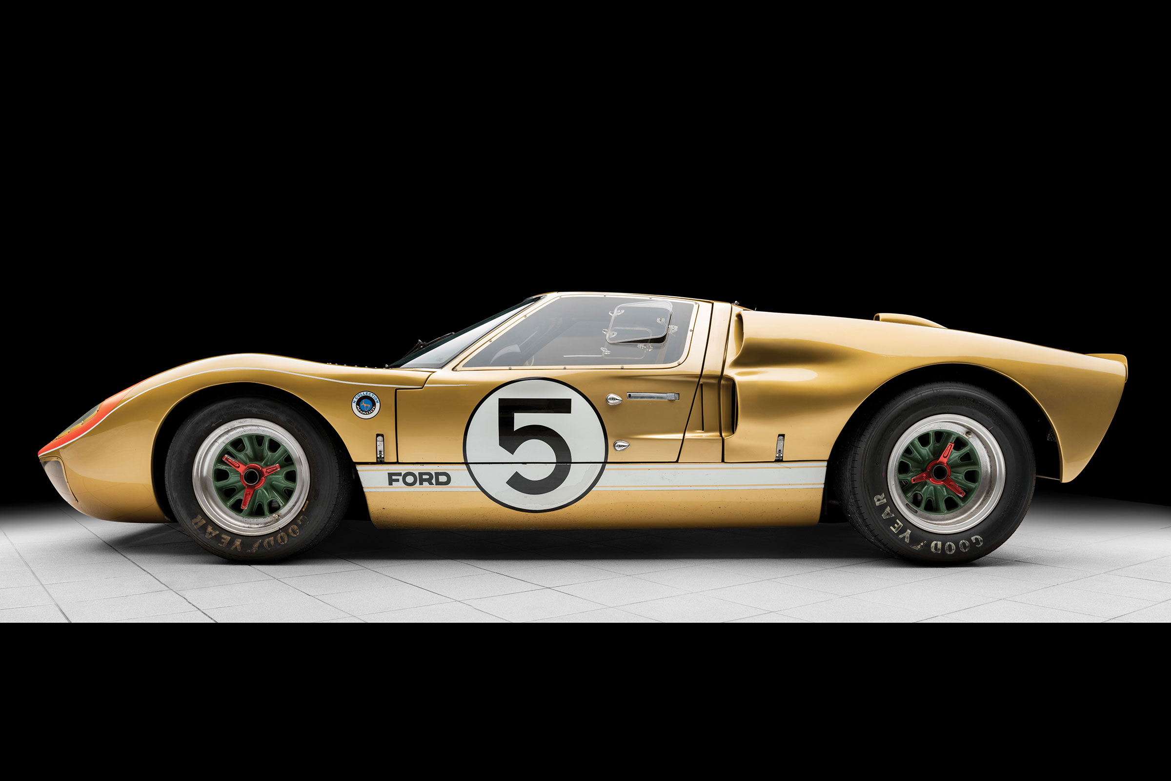 Ford GT40 – side