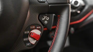 Ferrari 488 Pista – Manettino