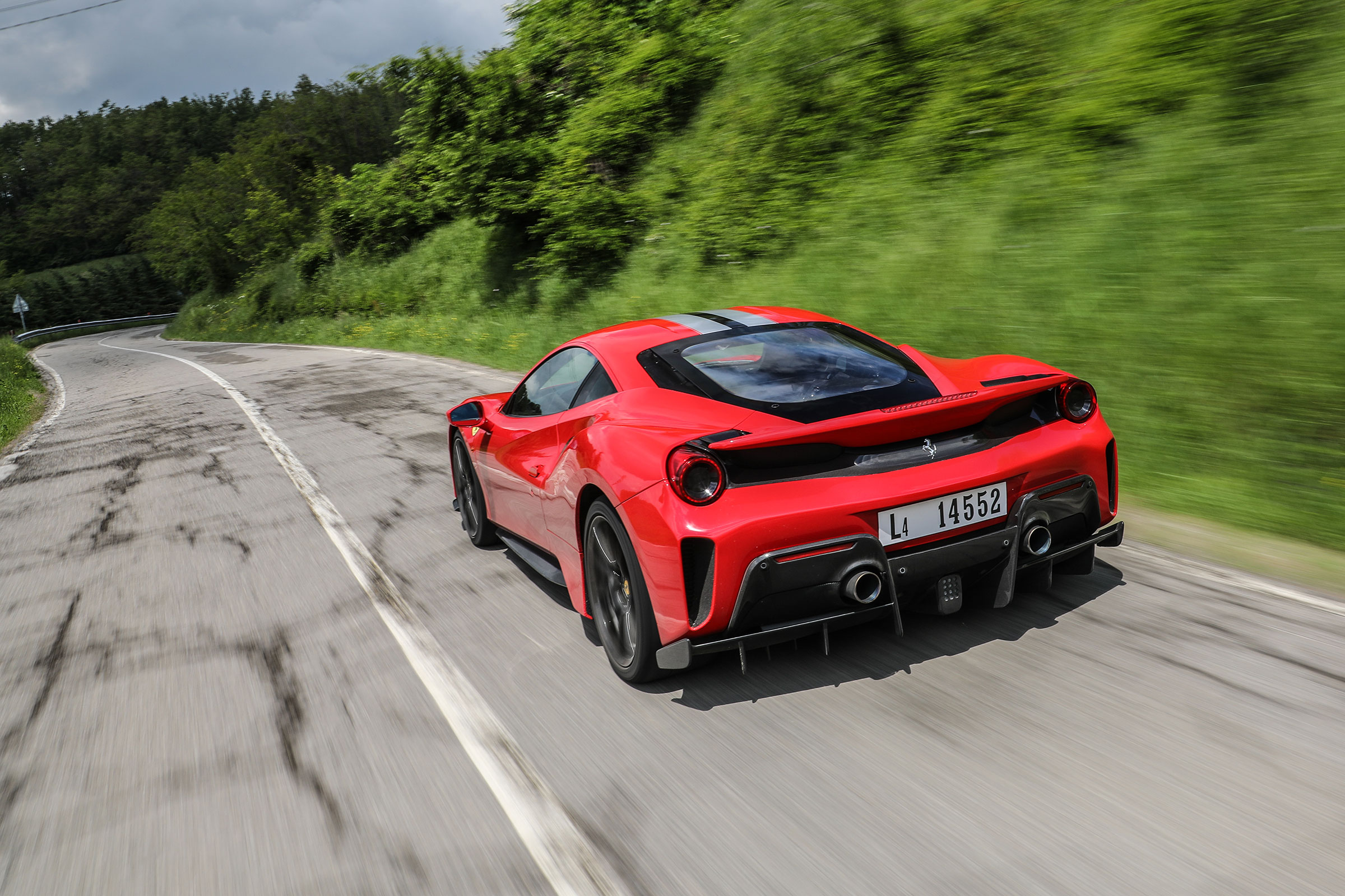 Ferrari 488 Pista – rear