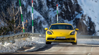 Porsche 718 Cayman GTS - Front
