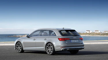 Audi A4 refresh 2018 - rear