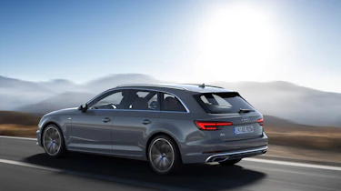 Audi A4 refresh 2018 - rear quarter