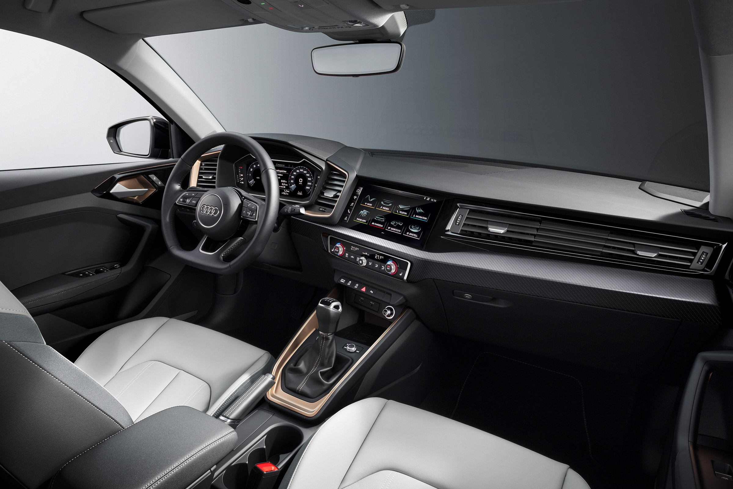 Audi A1 2018 revealed - dash