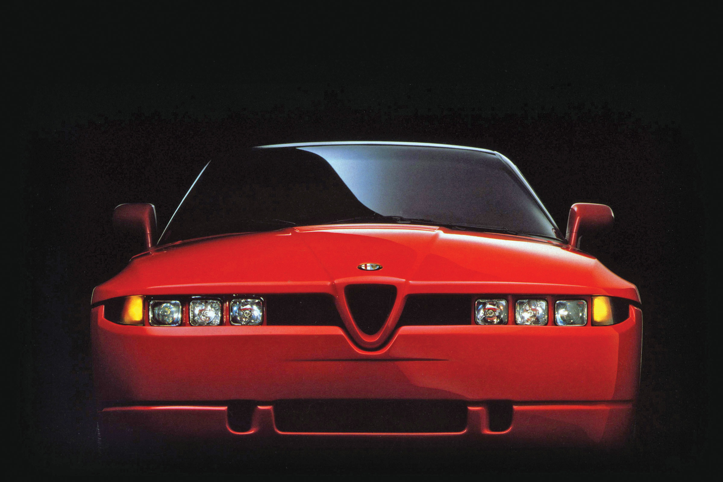 Alfa Romeo SZ - side