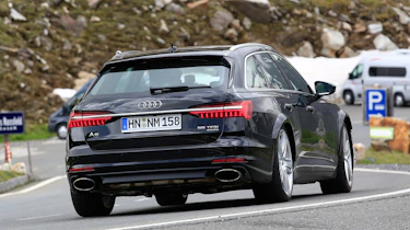 Audi RS6 Avant spy - rear