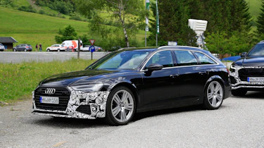 Audi RS6 Avant spy - front quarter