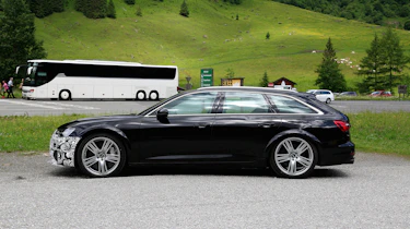 Audi RS6 Avant spy - profile\