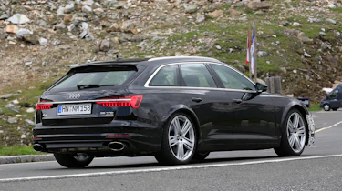 Audi RS6 Avant spy - rear quarter