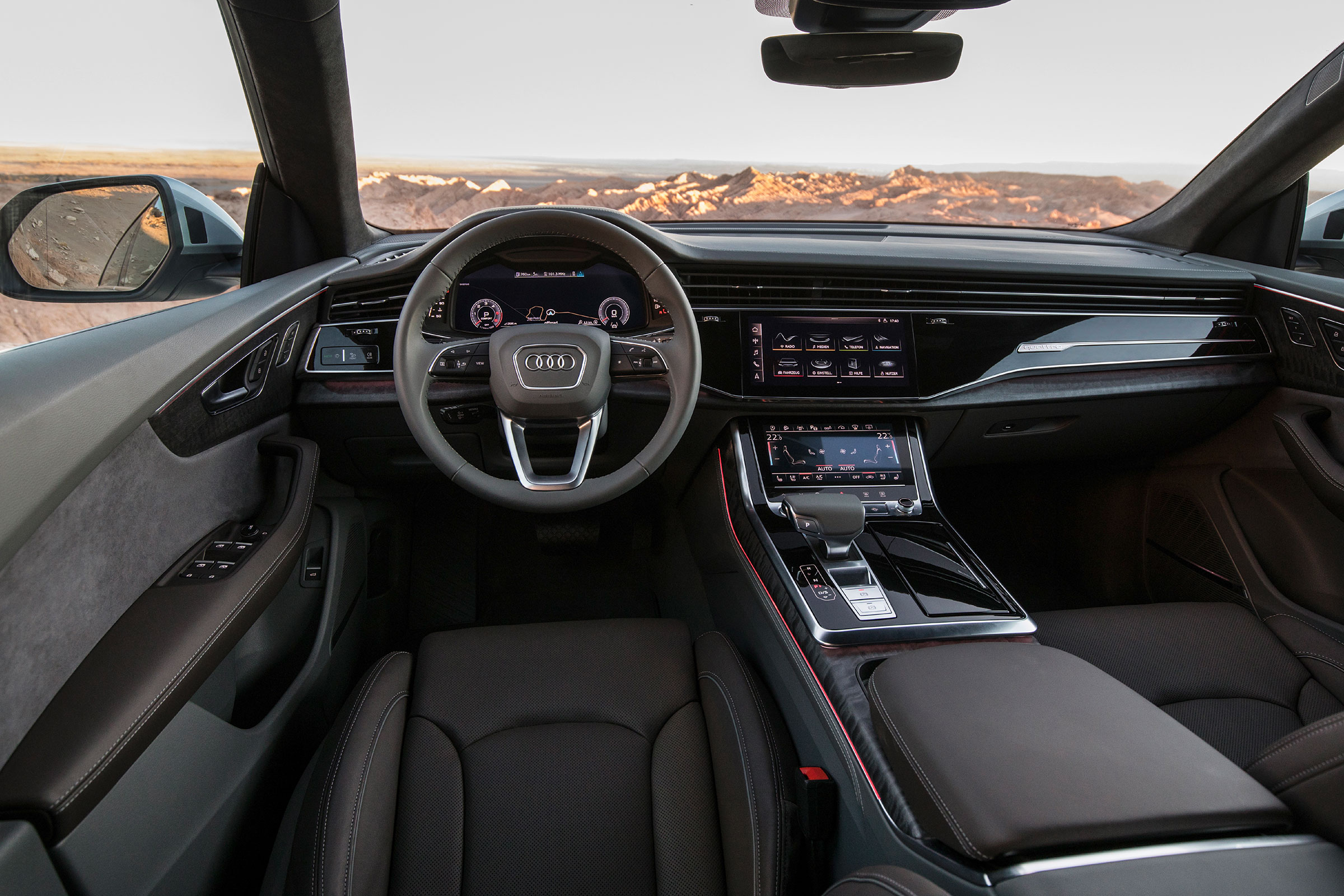 Audi Q8 – interior