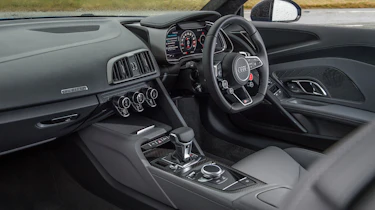 Audi R8 V10 - Interior