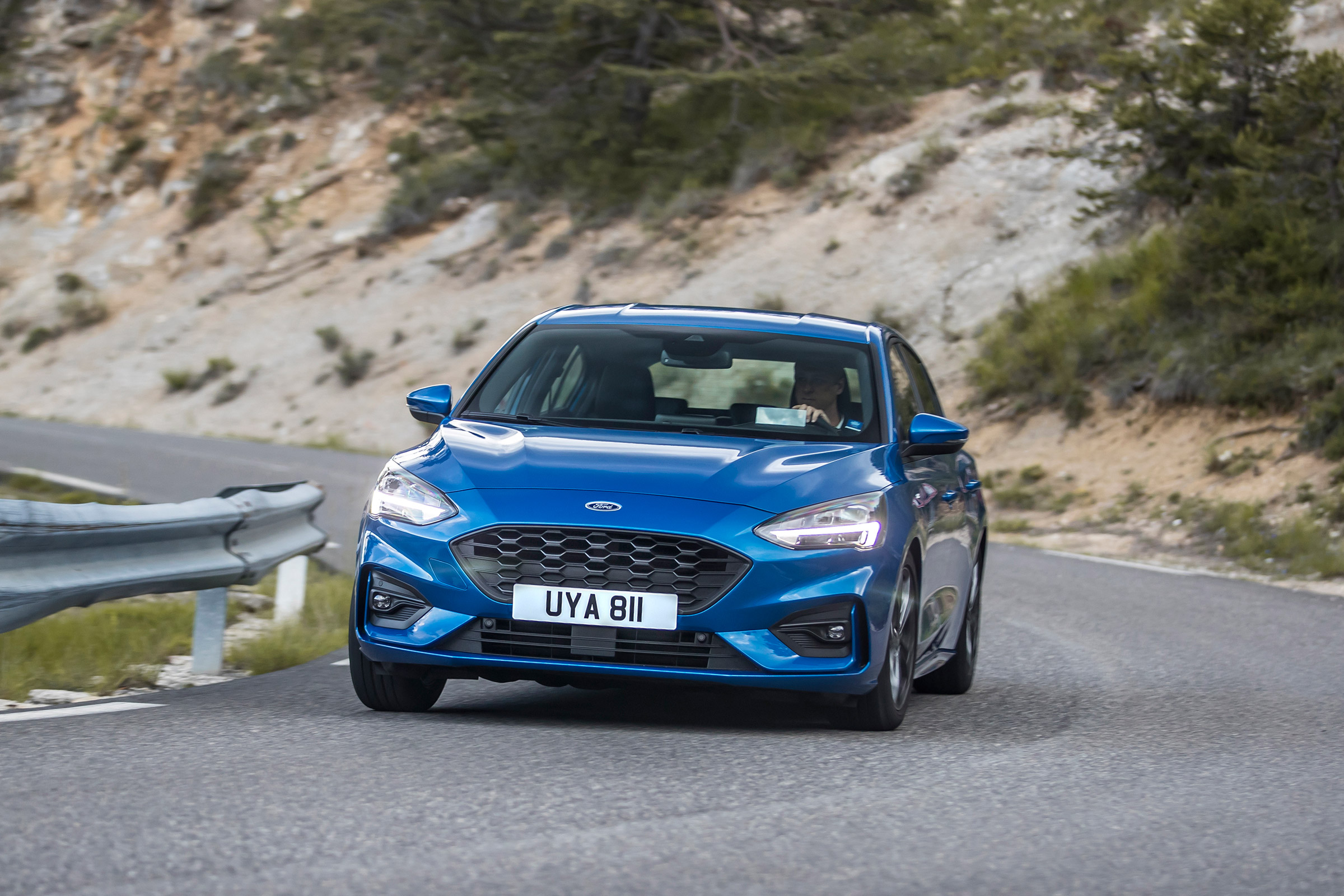 Ford Focus ST-Line review - front cornering
