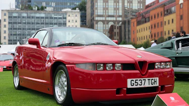 Alfa Romeo SZ - side