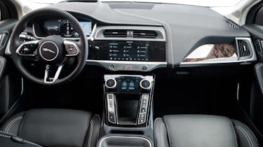 Jaguar I-Pace driving - dash