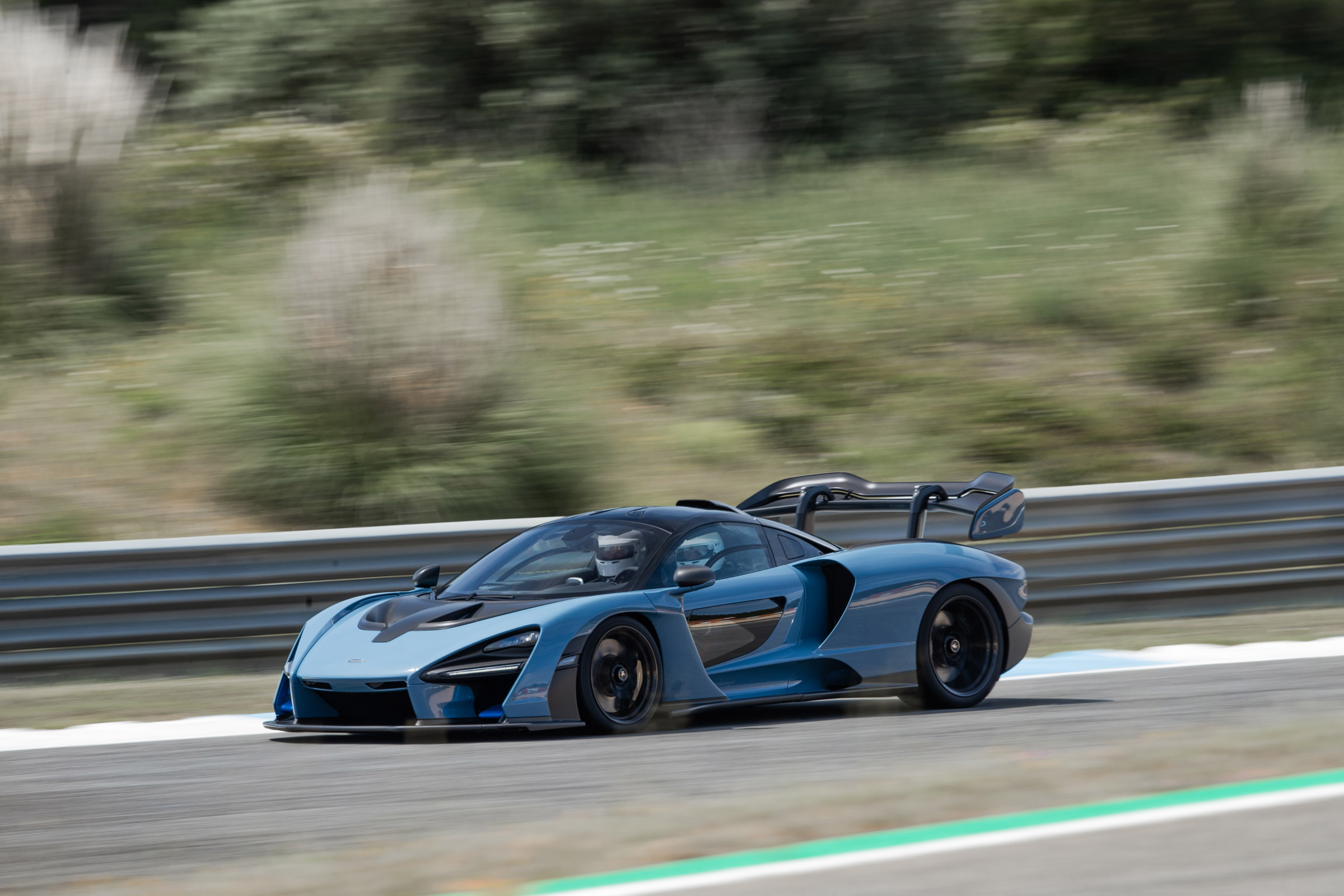 McLaren Senna  driving