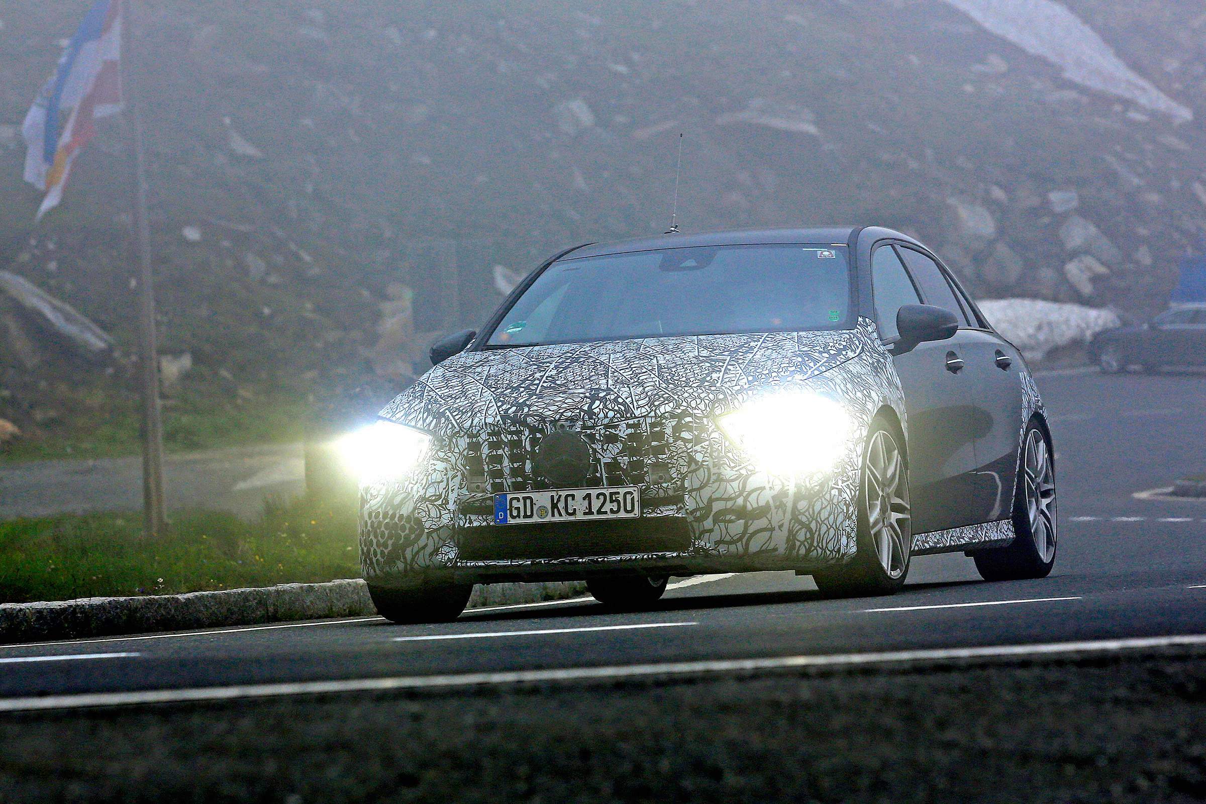 Mercedes-AMG A45 prototype - frone
