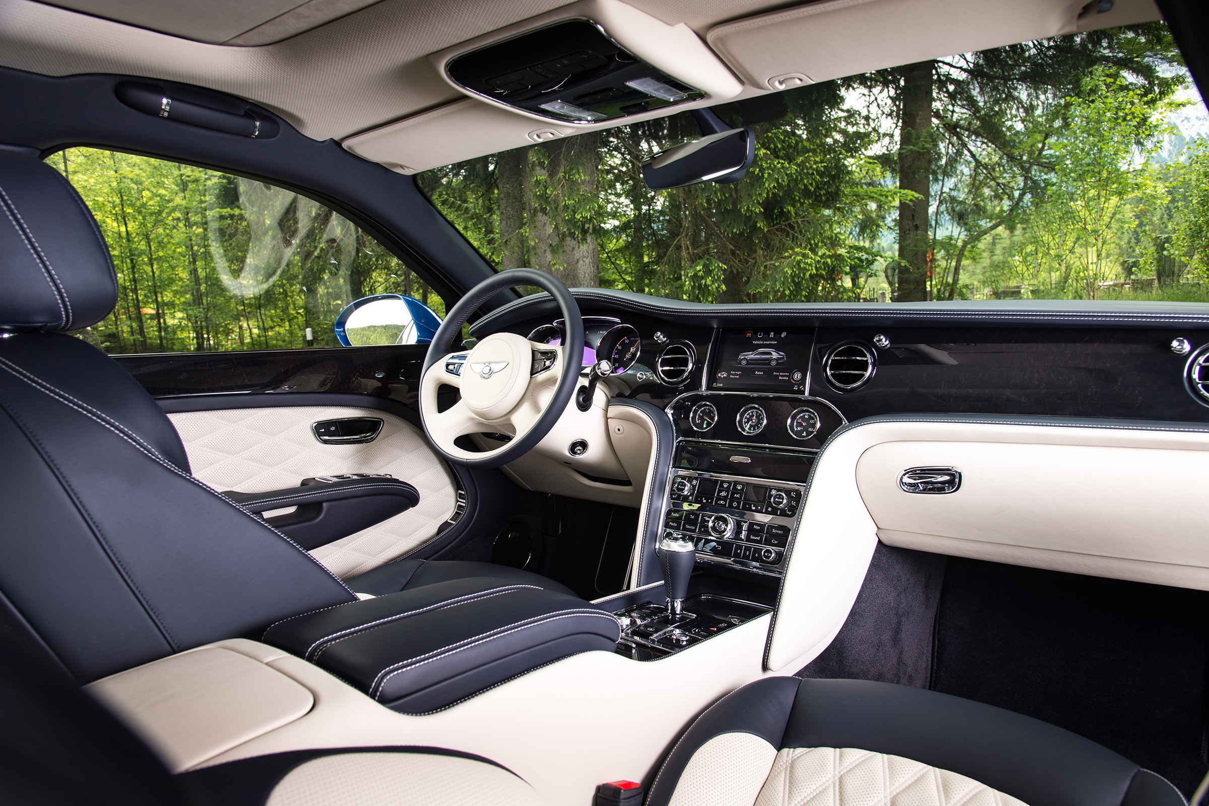 Bentley Mulsanne Speed - inteior