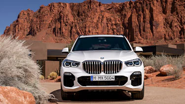 2018 BMW X5 - nose headlights