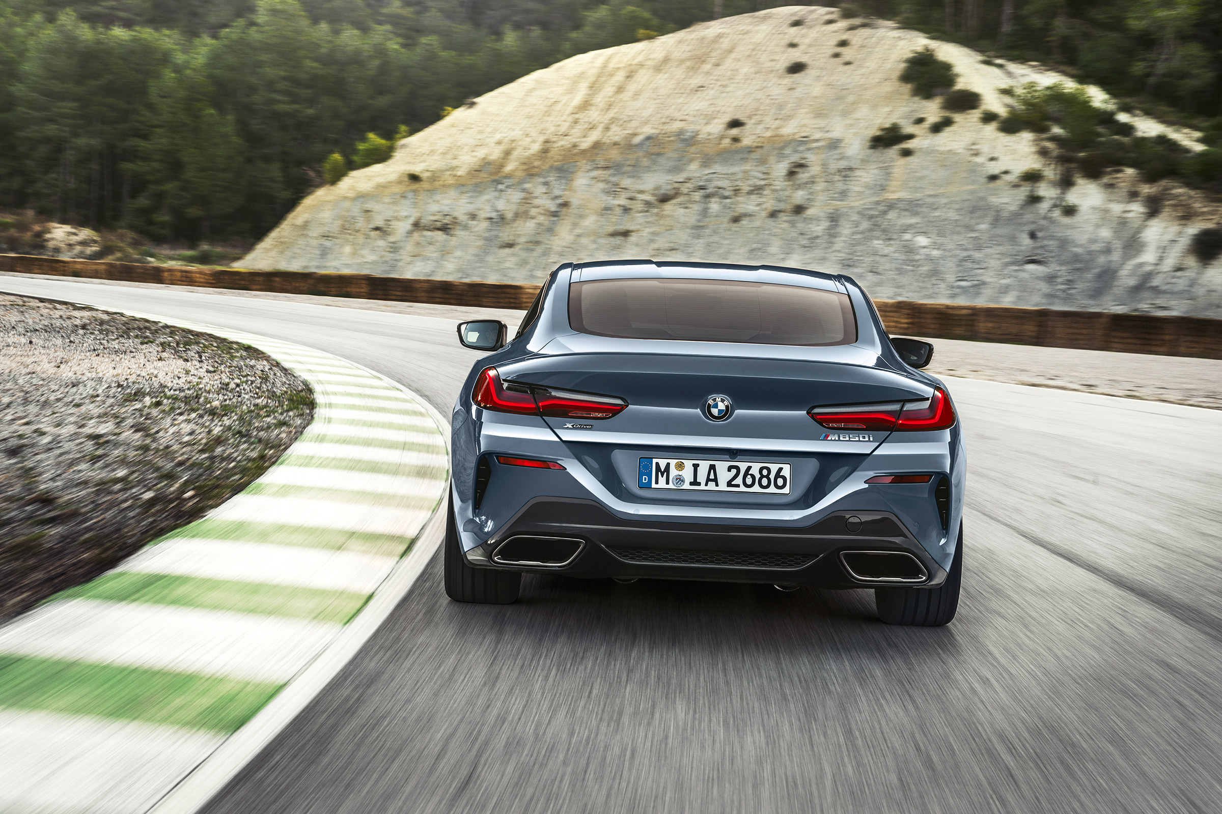 BMW M850i revealed - rear