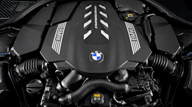 BMW M850i revealed - engine