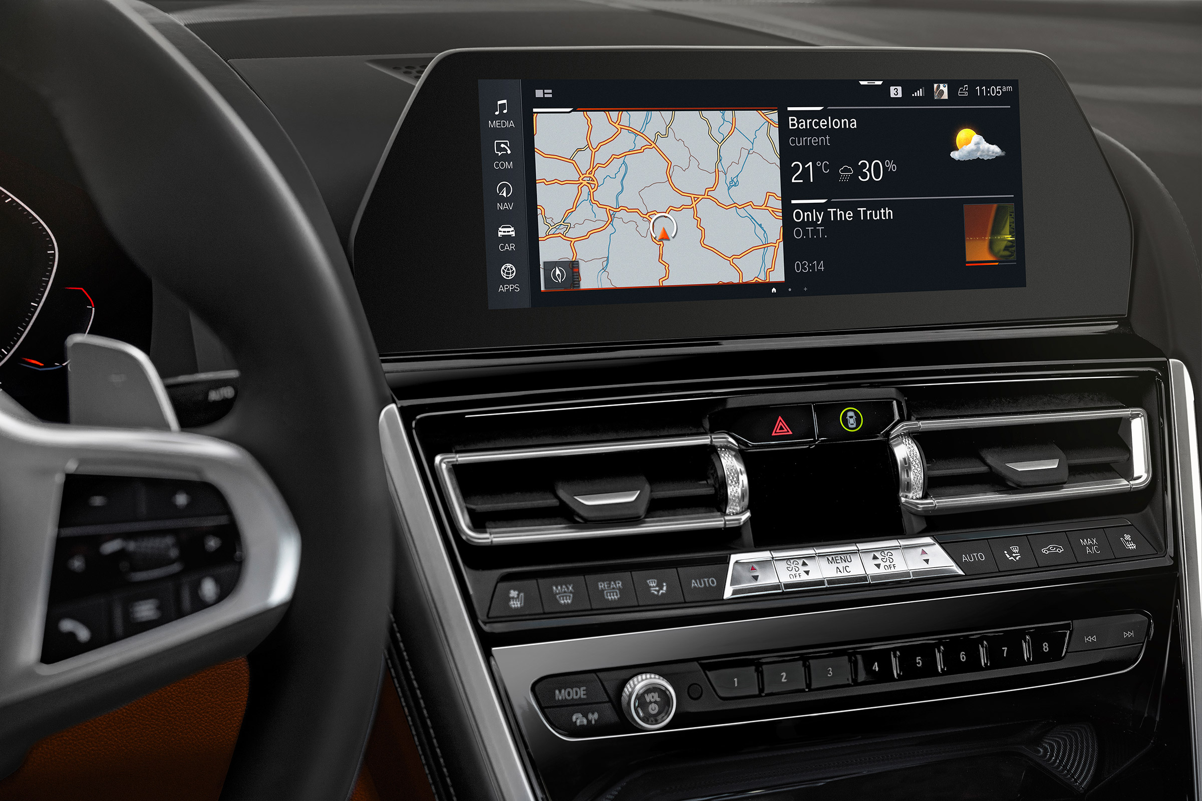 BMW M850i revealed - dash