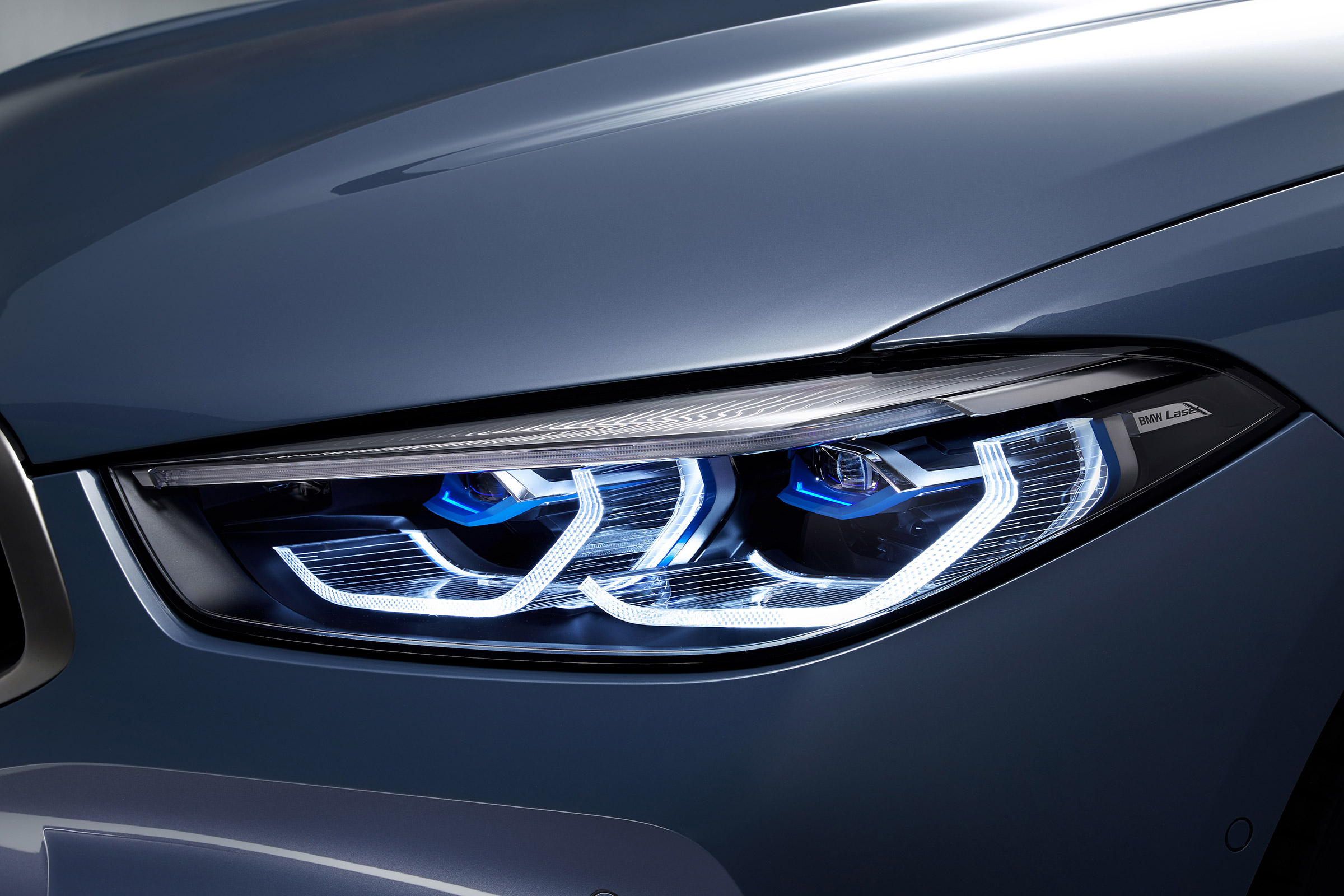 BMW M850i revealed - lights
