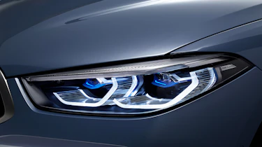BMW M850i revealed - lights