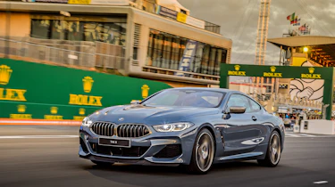 8-series blurr