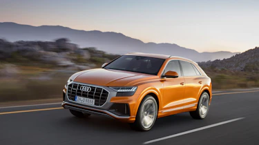 Audi Q8 TDI - front