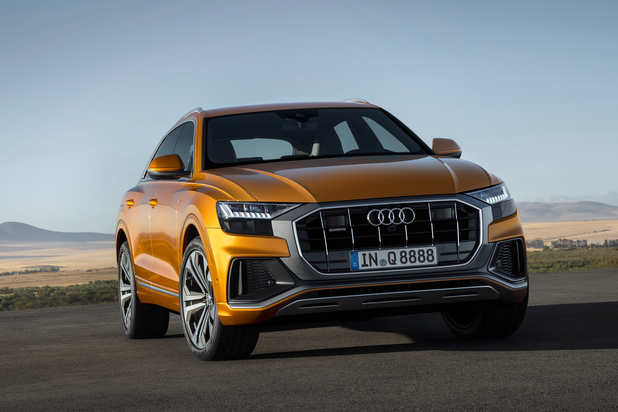 Audi Q8 TDI - front