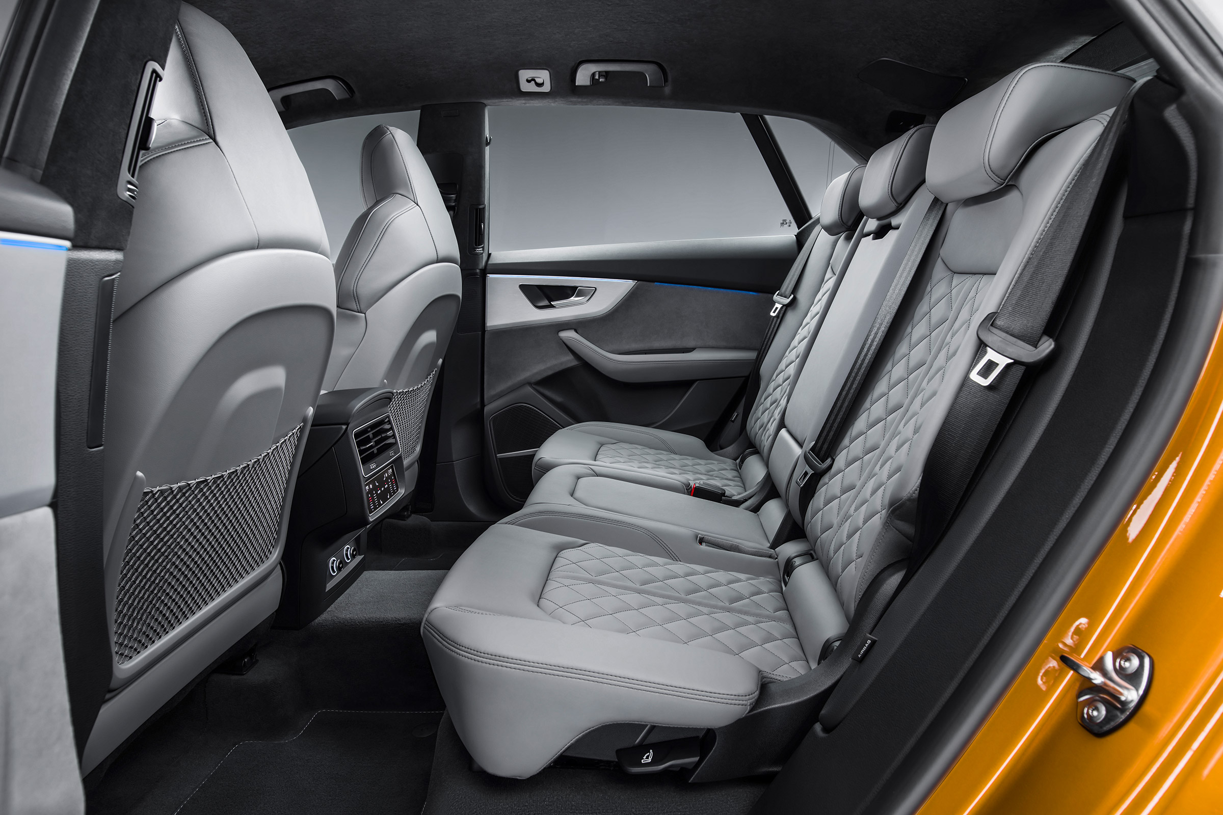 Audi Q8 TDI - back seats
