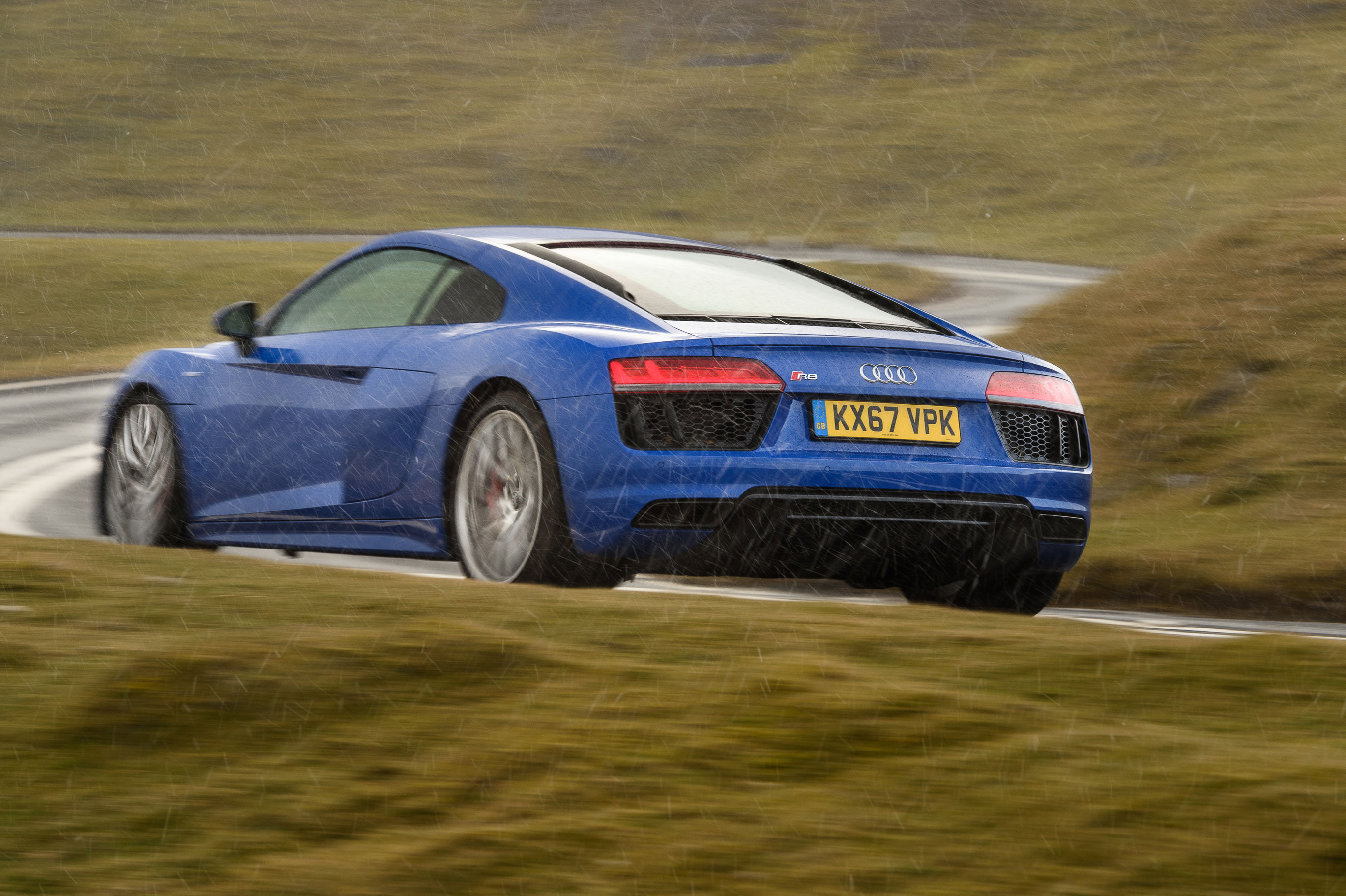 Audi R8 V10 RWS - Rear